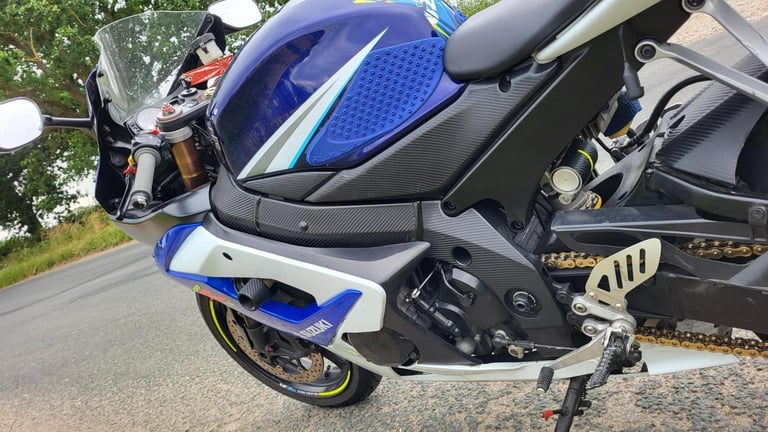 2006 06 SUZUKI GSXR 1000 K6 GSXR1000 SUPERBIKE CLASSIC SPORTS BLUE  WHITE