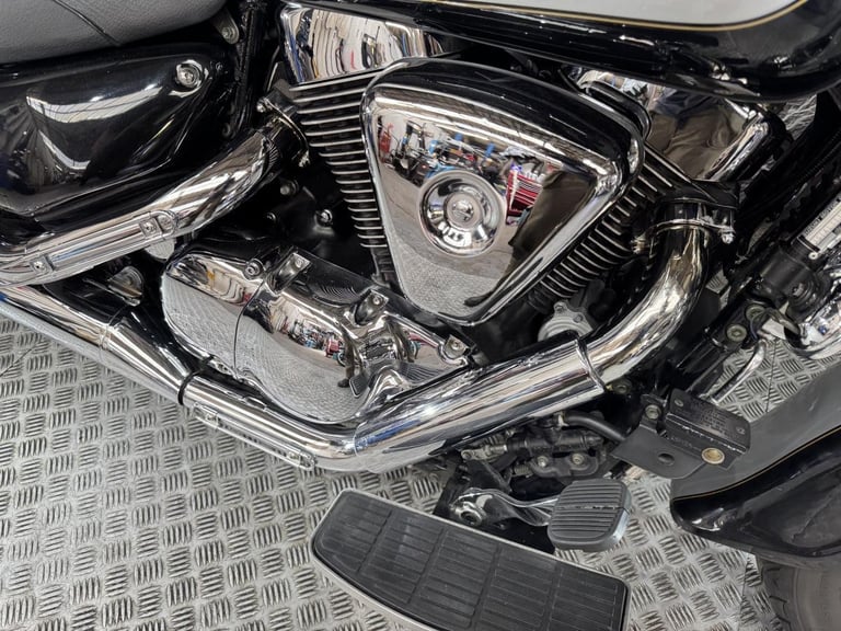 SUZUKI VL1500 INTRUDERT 1500 2000