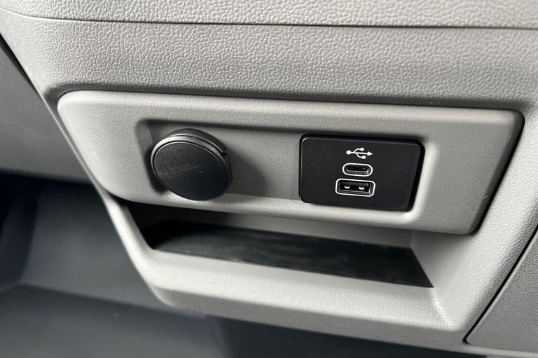 2025 Ford Transit Custom 2.5 PHEV 232ps H1 Van Trend Auto PANEL VAN PETROL/ELECTRIC Automatic