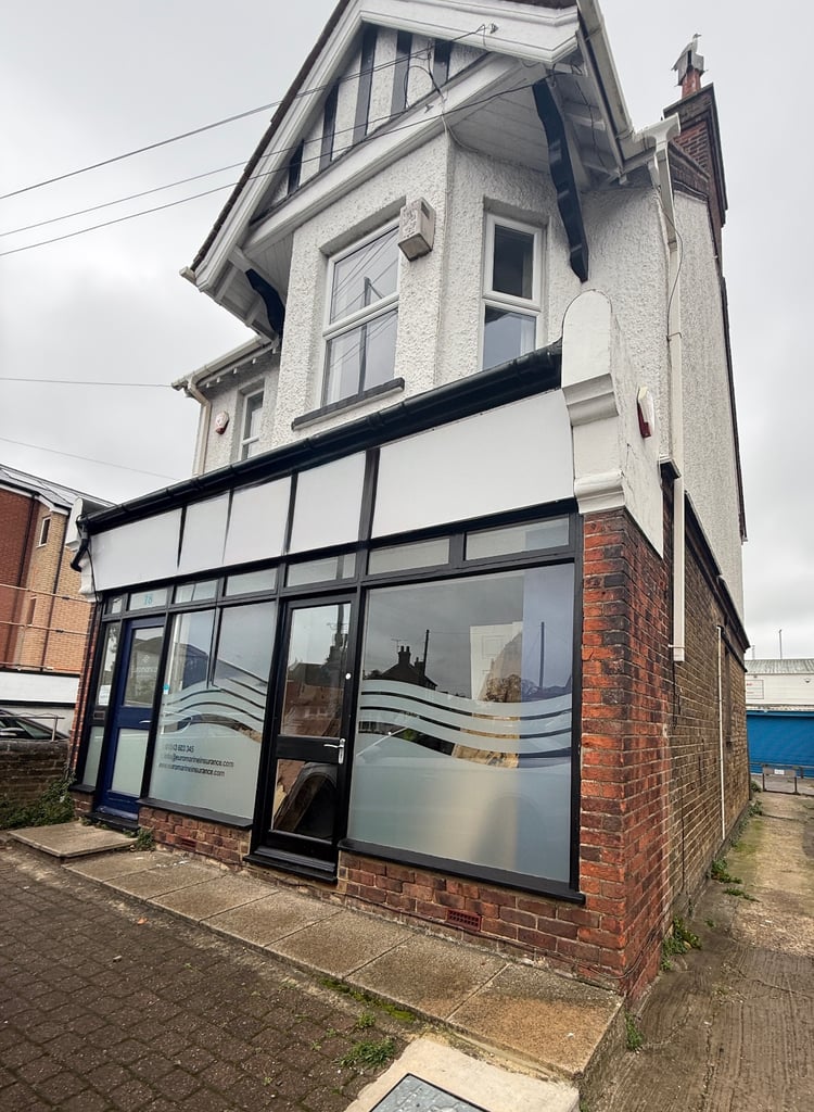 image for Fantastic opportunity to rent -commercial