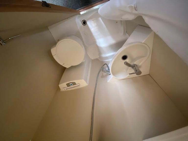 ELDDIS MAJESTIC 506 - 2013 - 4/5 BERTH - FIXED BED - TRADE SALE BARGAIN 