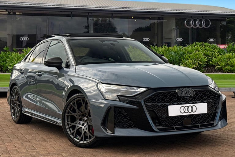 2025 Audi RS3 2.5 TFSI Carbon Vorsprung S Tronic quattro Euro 6 (s/s) 4dr Saloon Automatic