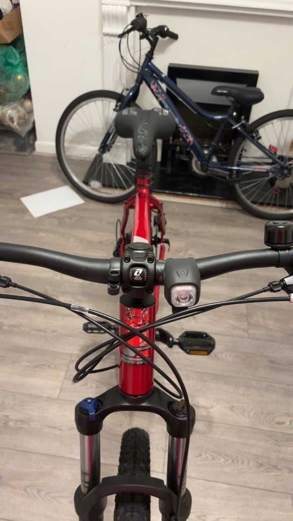Carera mountain bike