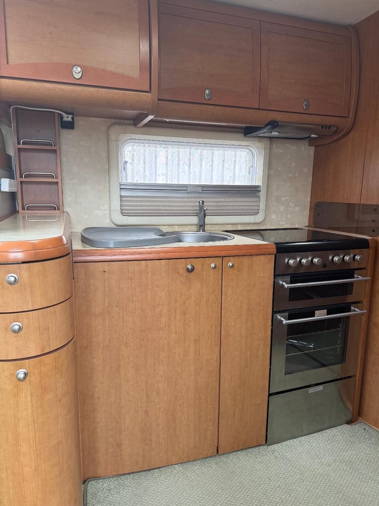 2006 Fiat Bessacarr E745  28000miles 4 berth 4 belts