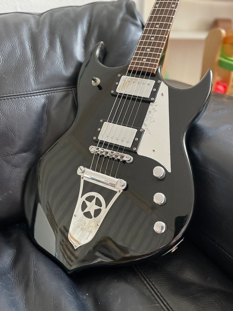 Silvertone PSSN1 Sovereign Special KISS Paul Stanley Signature