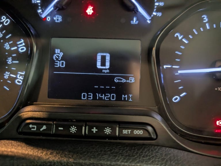 2022 Vauxhall Vivaro 2.0 Turbo D 3100 Sportive L2 H1 Euro 6 (s/s) 5dr PANEL VAN Diesel Manual