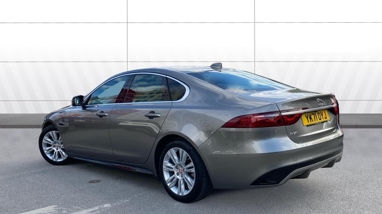 2021 Jaguar XF 2.0 D200 R-Dynamic SE 4dr Auto SALOON DIESEL Automatic
