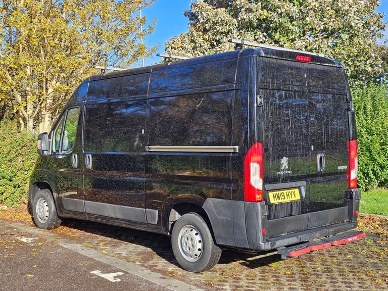 2019 Peugeot Boxer 2.0 BlueHDi 335 Professional Panel Van 5dr Diesel Manual L2 H2 Euro 6 (130  PA...