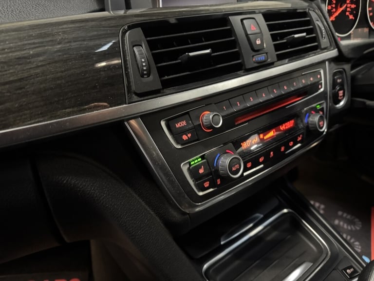 2012 BMW 3 Series 2.0 320D LUXURY TOURING 5DR Automatic Estate Diesel Automatic