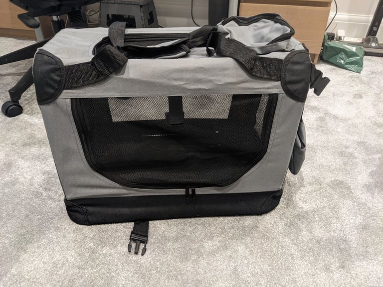 image for Pet carrier