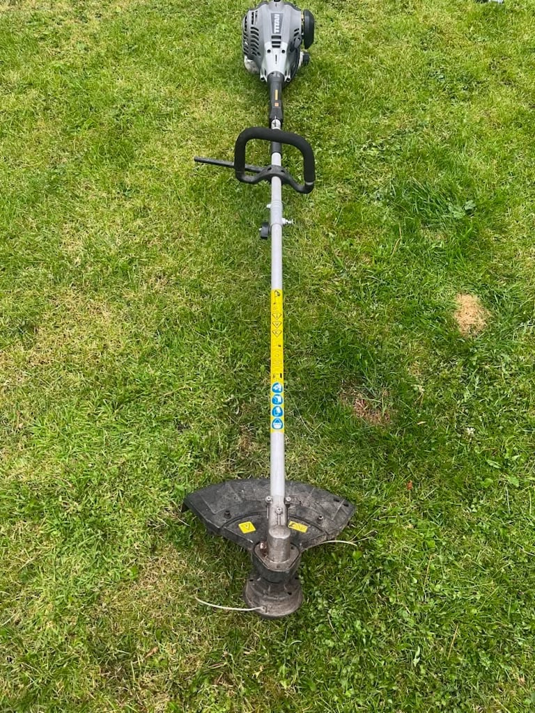 Titan hedge trimmer strimmer multi