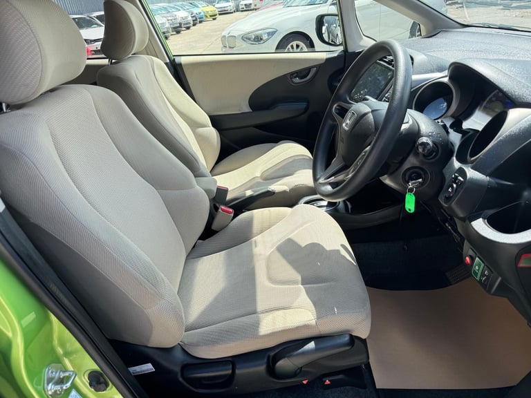 2025 Honda Fit JAZZ 1.3 HYBRID  Hatchback HYBRID ELECTRIC Automatic