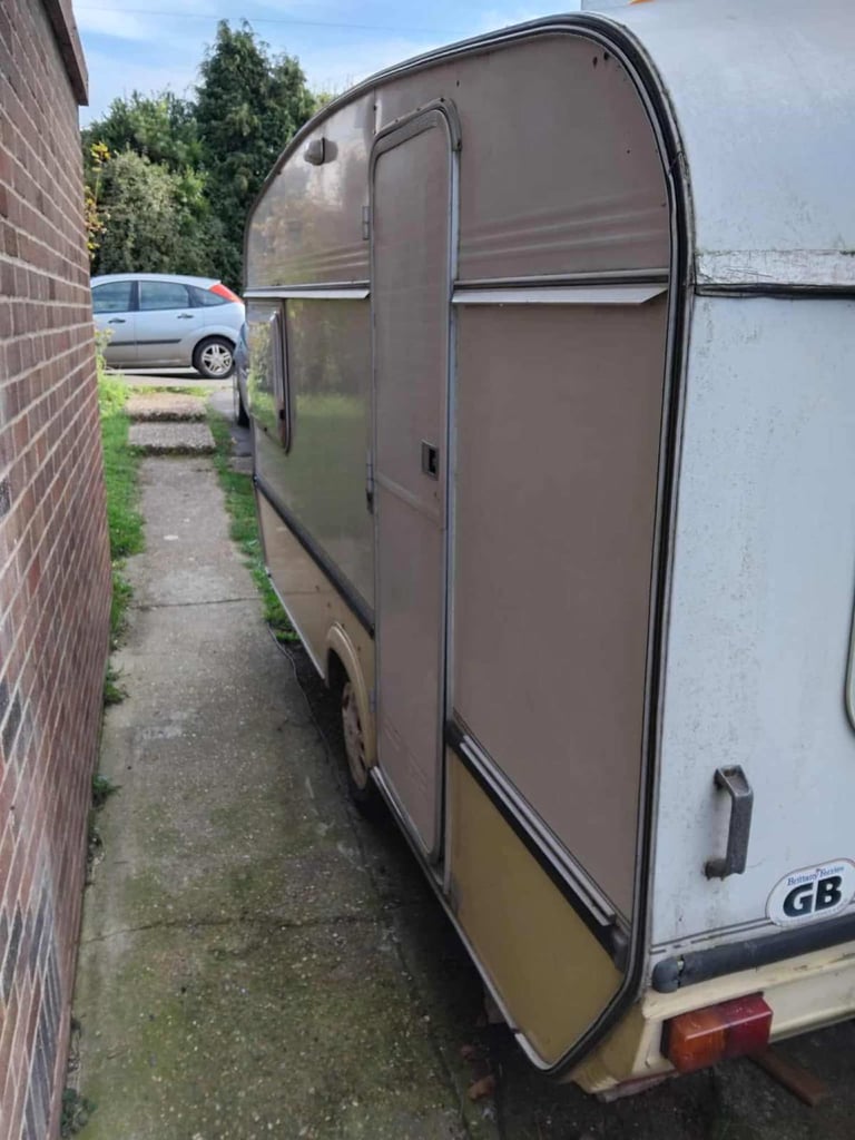 Caravan 