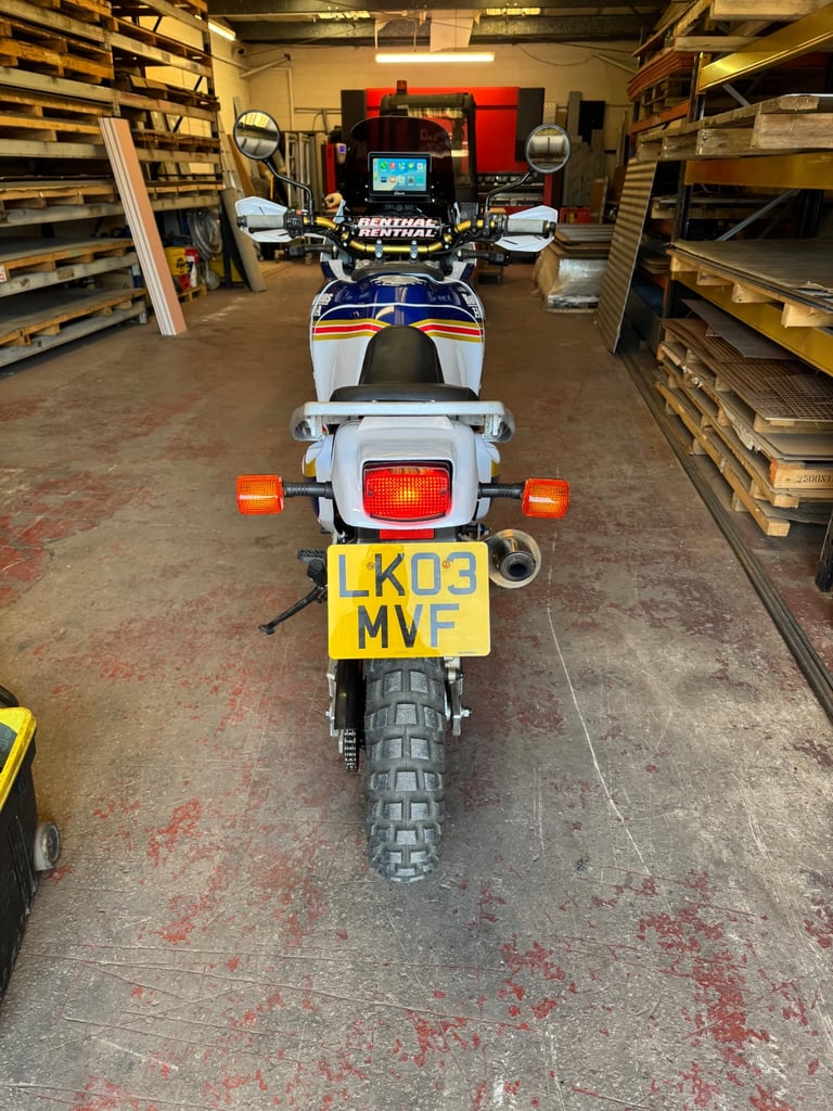Honda, AFRICA TWIN, 2003, 742 (cc)