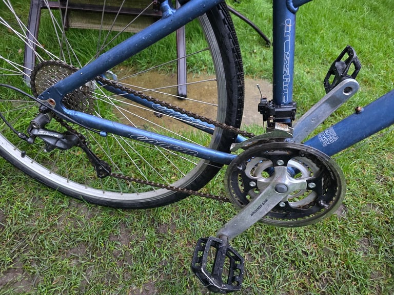 Ladies carrera bike 