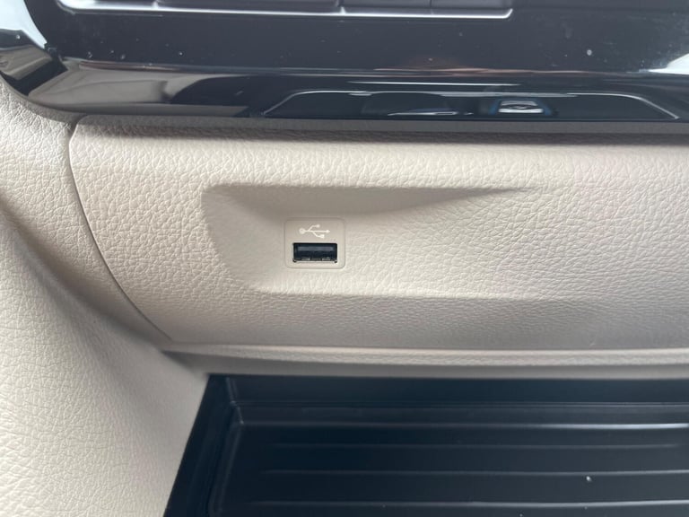 2016 BMW 3 Series 2.0 318d M Sport Auto Euro 6 (s/s) 4dr SALOON Diesel Automatic