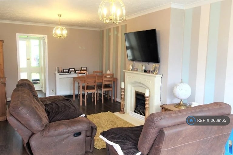 3 bedroom house in Newcomen Close, Bedworth, CV12 (3 bed) (#2639165)