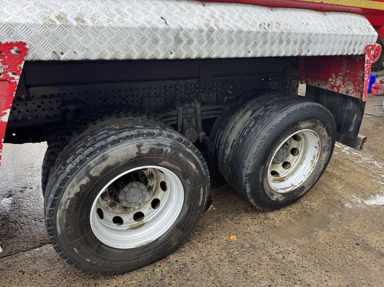 2016 MERCEDES AROCS 3240 8X4 TIPPER