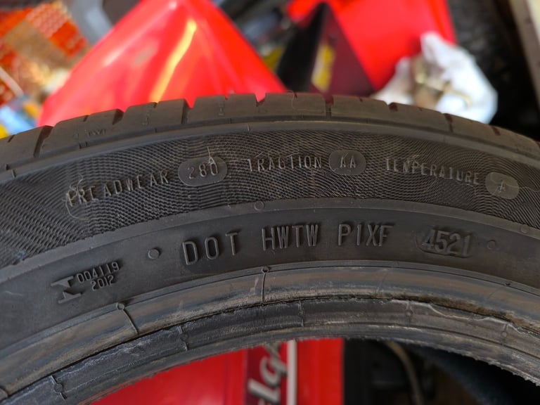 2 x Continental 195/50 R16 - Part worn