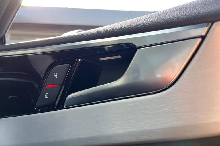 2022 Audi A5 35 TFSI S Line 5dr S Tronic ** Heated Seats - Electric Tail Gate ** SEMI-AU Hatchbac...