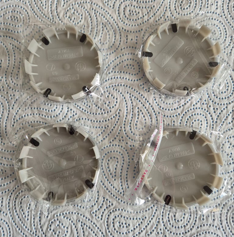 BMW Alloy Wheel 68mm Centre Caps x 4