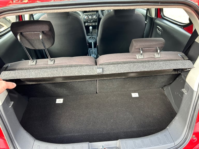 Suzuki, ALTO, AUTOMATIC, 21500 miles Hatchback, 2013, 996 (cc), 5 doors. Serviced today