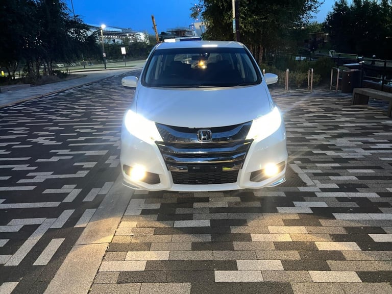 2017 HONDA ODYSSEY 2.4 I-VTEC AUTO PETROL 7 SEATER MPV NEW SHAPE GRADE 4