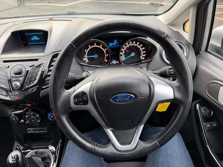 2013 Ford Fiesta 1.0T EcoBoost Zetec Euro 5 (s/s) 3dr HATCHBACK Petrol Manual