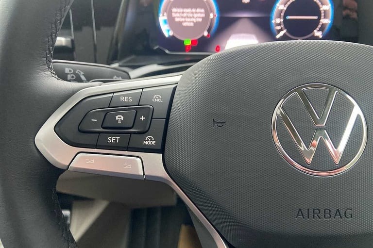 2025 Volkswagen Multivan Diesel Estate 2.0 TDI Style 5dr LWB DSG People Carrier Diesel Automatic