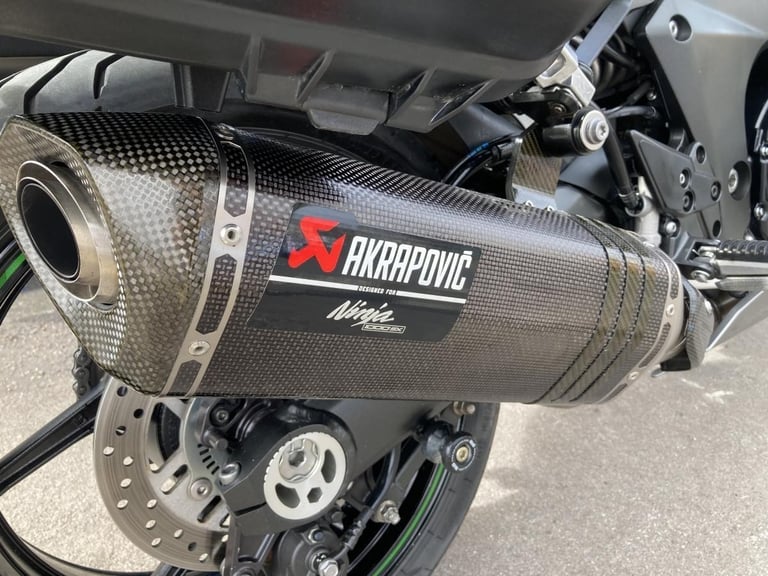 KAWASAKI PERFORMANCE TOURING EDITION - WITH FULL KAWASAKI SERVICE HISTORY 