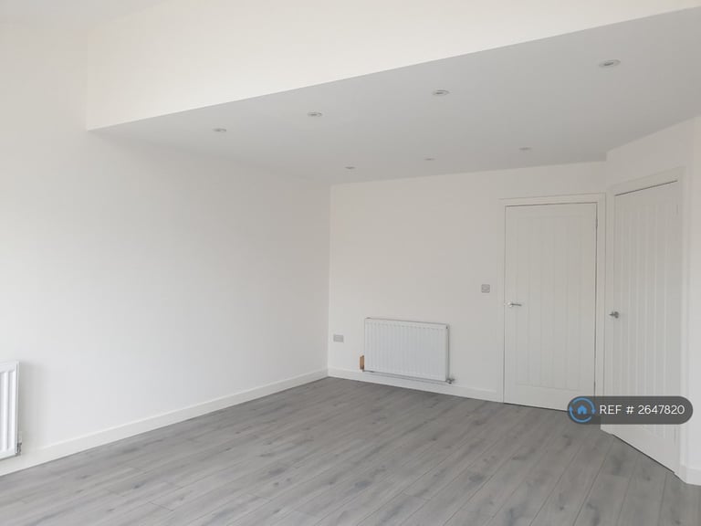 2 bedroom house in Millers Lane, Platt Bridge, Wigan, WN2 (2 bed) (#2647820)
