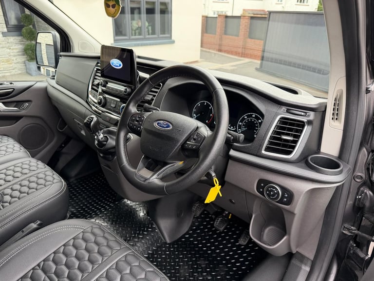 2022/22 FORD TRANSIT CUSTOM LIMITED RS EDITION SWB CREW VAN 170ps "no vat"