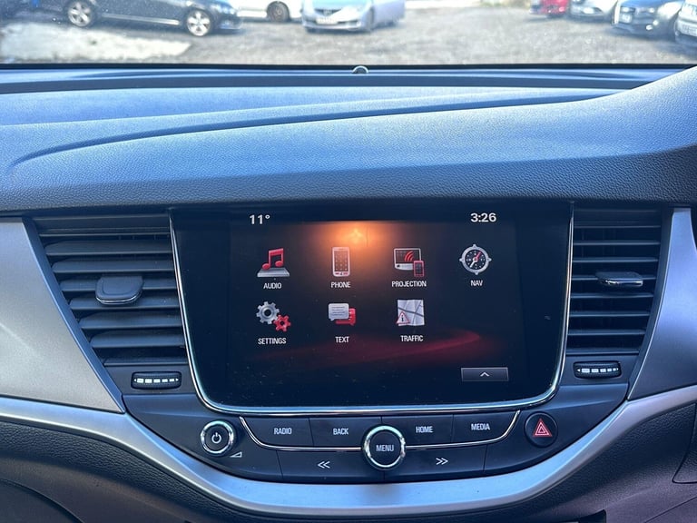 2017 Vauxhall Astra 1.0i Turbo ecoTEC Tech Line Nav Sports Tourer Euro 6 (s/s) 5dr ESTATE Petrol ...