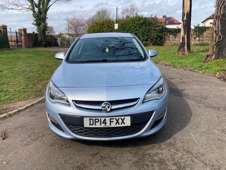 Used VAUXHALL ASTRA in Bromley, Kent