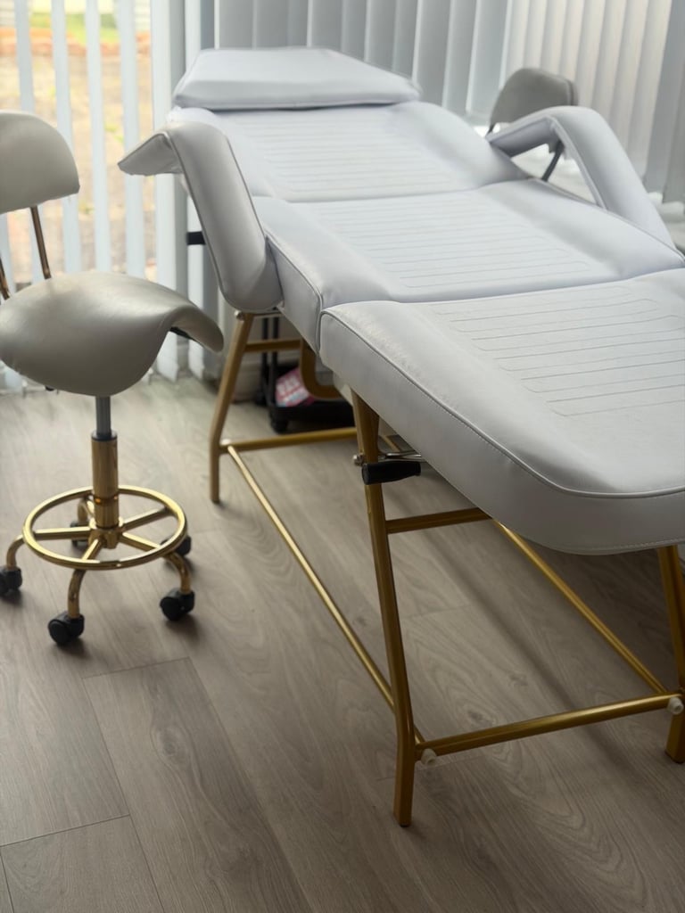 image for Beauty treatment bed and chair