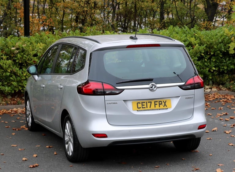 2017 Vauxhall Zafira Tourer 1.4i Turbo Design Euro 6 5dr MPV Petrol Manual