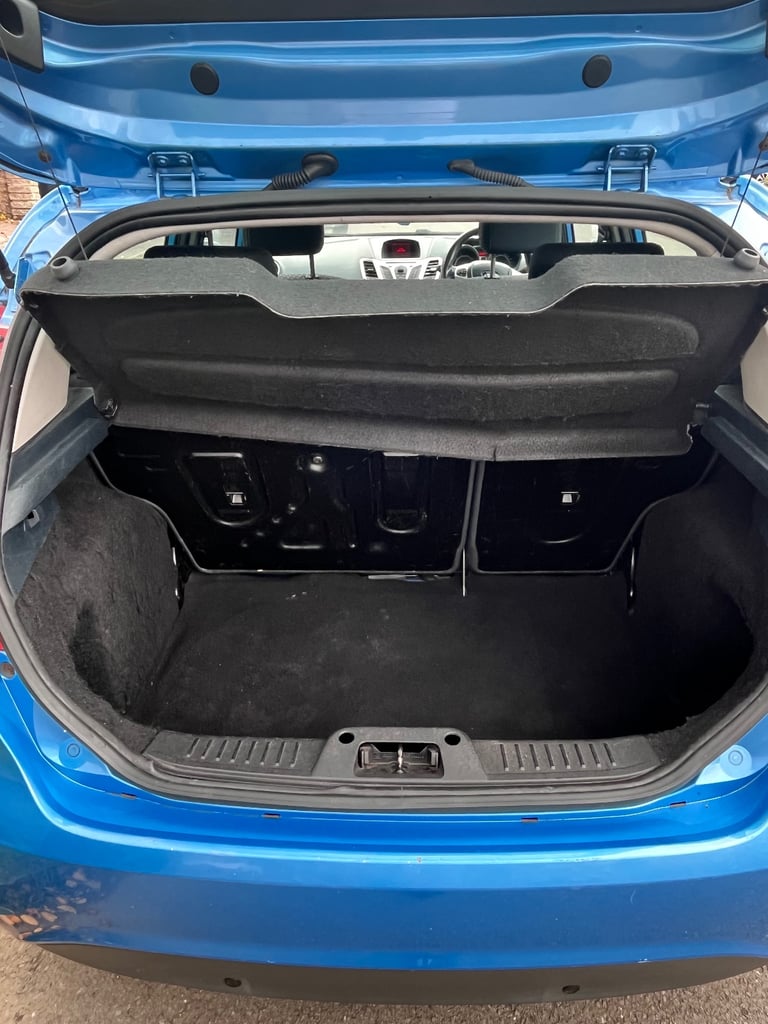 Ford, FIESTA, Hatchback, 2011, Manual, 1388 (cc),5 doors - Image 7
