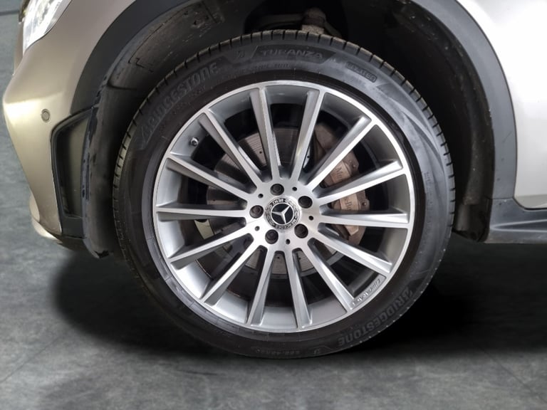 2021 Mercedes-Benz GLC 2.0 GLC220d AMG Line (Premium) SUV 5dr Diesel G-Tronic+ 4MATIC Euro 6 (s/s...