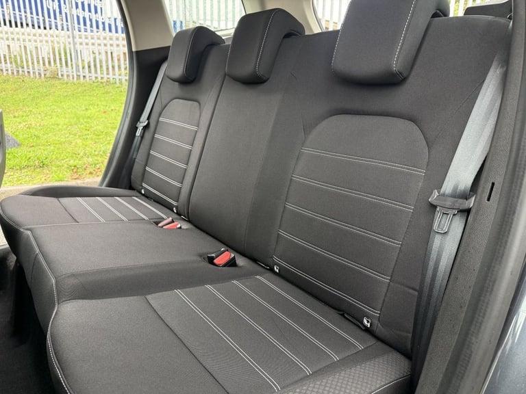 2022 Dacia Duster 1.3 TCe 130 Comfort 5dr HATCHBACK PETROL Manual