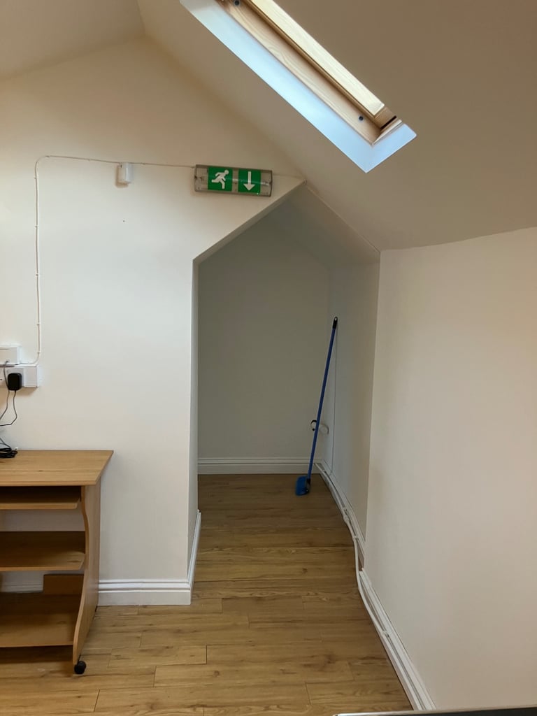 Large Office for Rent
