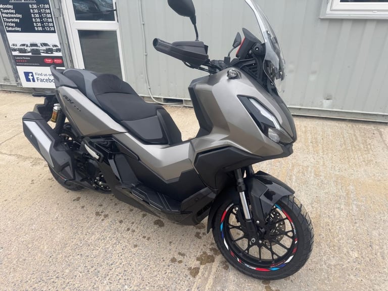 2025 Honda ADV 350 350 Scooter Petrol CVT V-Belt Euro 5 (29 ps) Scooter Petrol Automatic