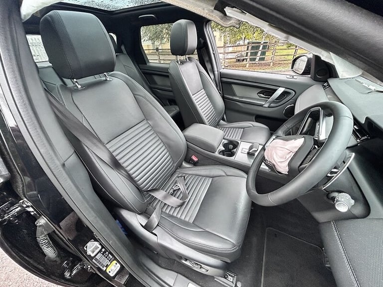 2024 Land Rover Discovery Sport 2.0 D200 Dynamic SE 5dr Auto [7 Seat] ESTATE DIESEL Automatic