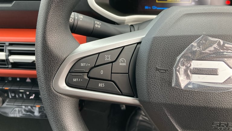 2025 Dacia Spring 27kWh Expression 65 48kW 5dr Auto Electric Hatchback Hatchback Electric Automatic