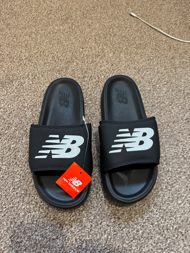 New Balance 200 Slides Black and White Men's - Size 6.5