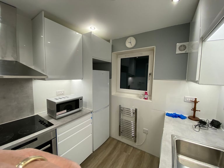 2 Bedroom Flat For Rent Immediately In Morningside