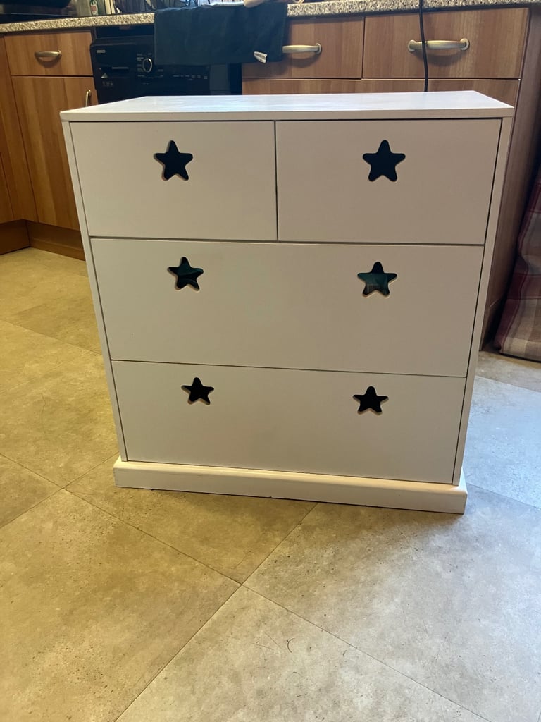 image for Star cutout kid/baby 4 drawer chest
