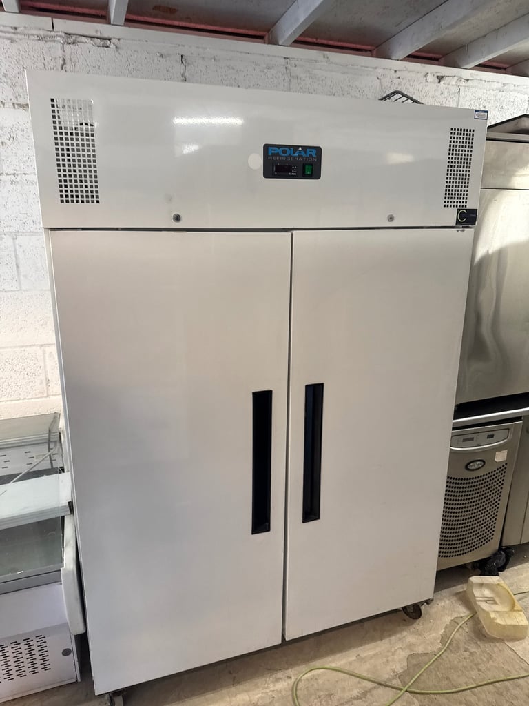 Commercial fridge freezer cafe shop restaurant takeaway display fridge cake 