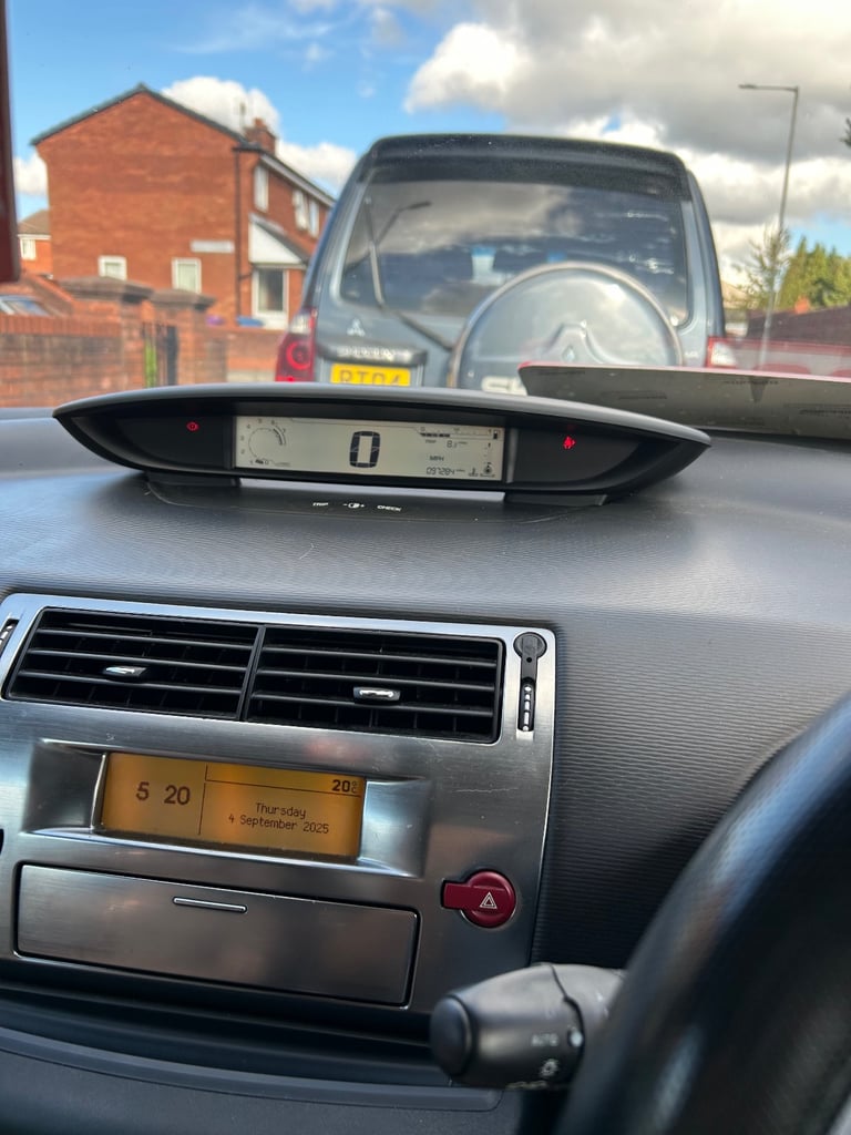 Citroen, C4, Coupe, 2010, Manual, 1598 (cc), 3 doors