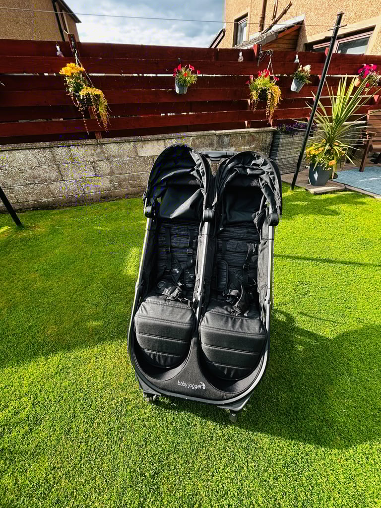 Baby Jogger - City Tour 2 Double - Pitch Black 