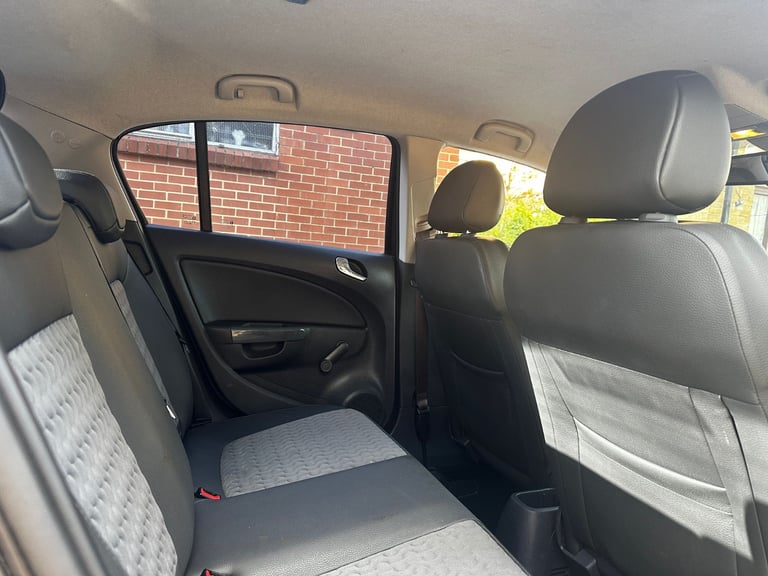 Vauxhall, CORSA, Hatchback, 2011, Manual, 1398 (cc),5 doors - Image 10